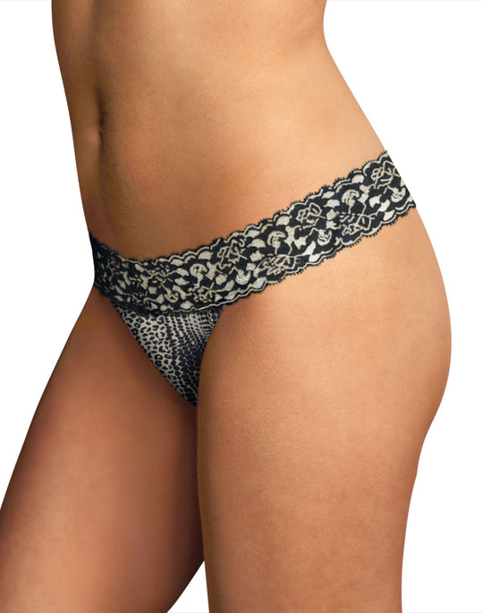Maidenform Women`s Dream Thong with Lace