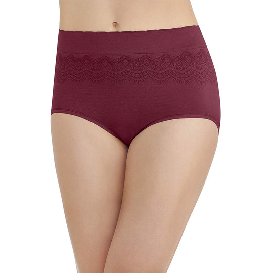 Vanity Fair Womens No Pinch-No Show Seamless Brief Panty