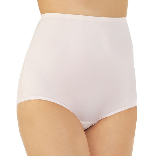 Vanity Fair Perfectly Yours Women`s Ravissant Tailored Nylon Brief