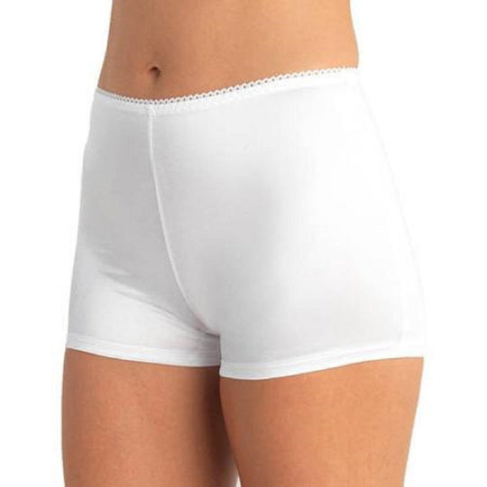 Vassarette Undershapers Women`s Smoothing & Shaping Light Control Boyshort