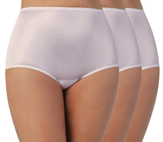 Vanity Fair Perfectly Yours Women`s Ravissant Tailored Nylon Brief