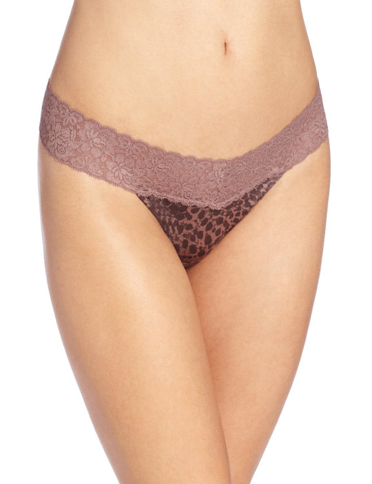Maidenform Women`s Dream Thong with Lace