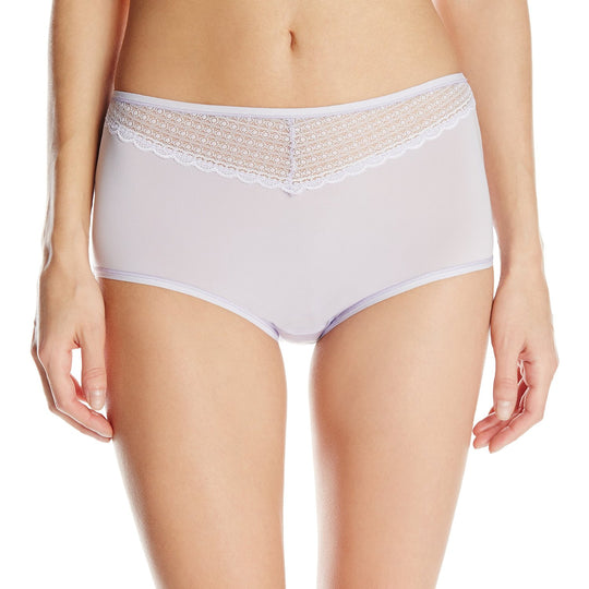 Vanity Fair Beautifully Smooth Women`s Lace Brief Panty