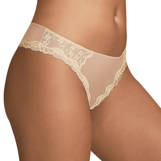 Maidenform Womens One Fab Fit Lace Thong