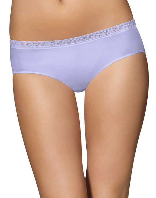 Bali Comfort Revolution Seamless Lace Hipster Panty