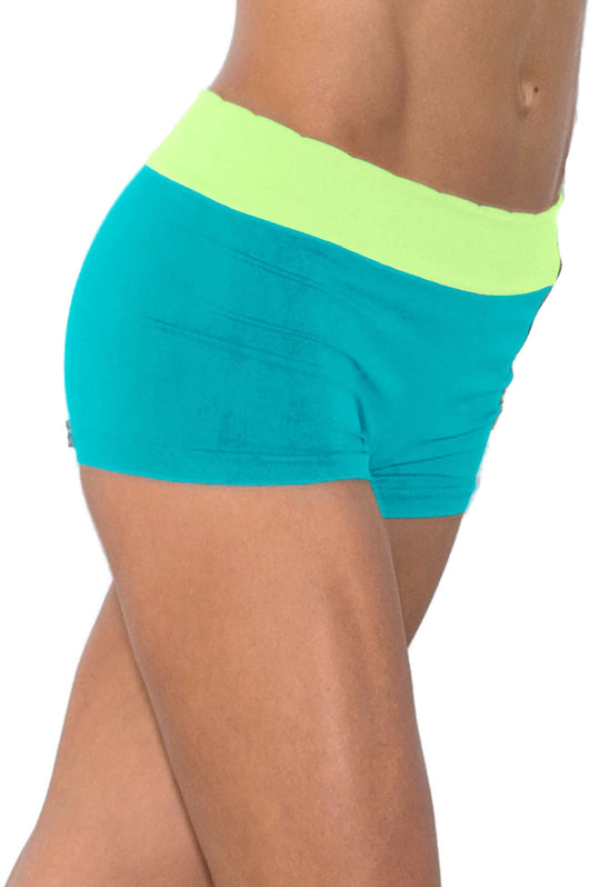 Champion Women`s Seamless Girl Short