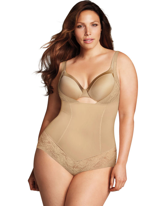 Maidenform Womens Firm Foundations Curvy WYOB Bodybriefer