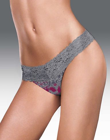 Maidenform Women`s Dream Thong with Lace