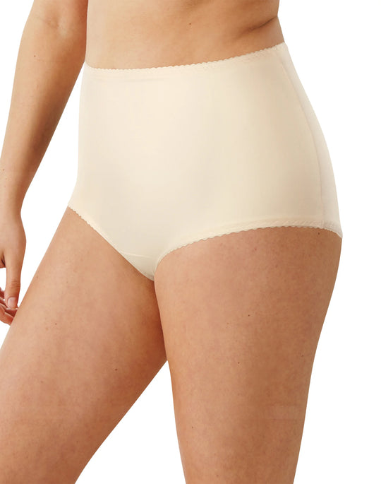 Hanes Womens Smoothing Brief 4-Pack