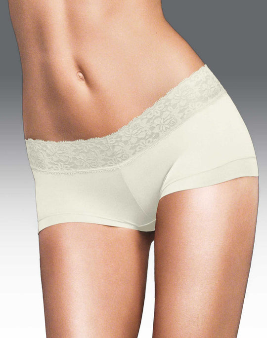 Maidenform Women`s Dream Lace Boyshort