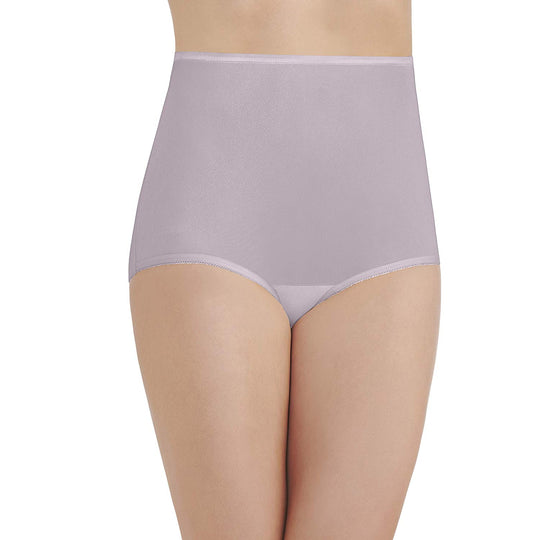 Vanity Fair Perfectly Yours Women`s Ravissant Tailored Nylon Brief